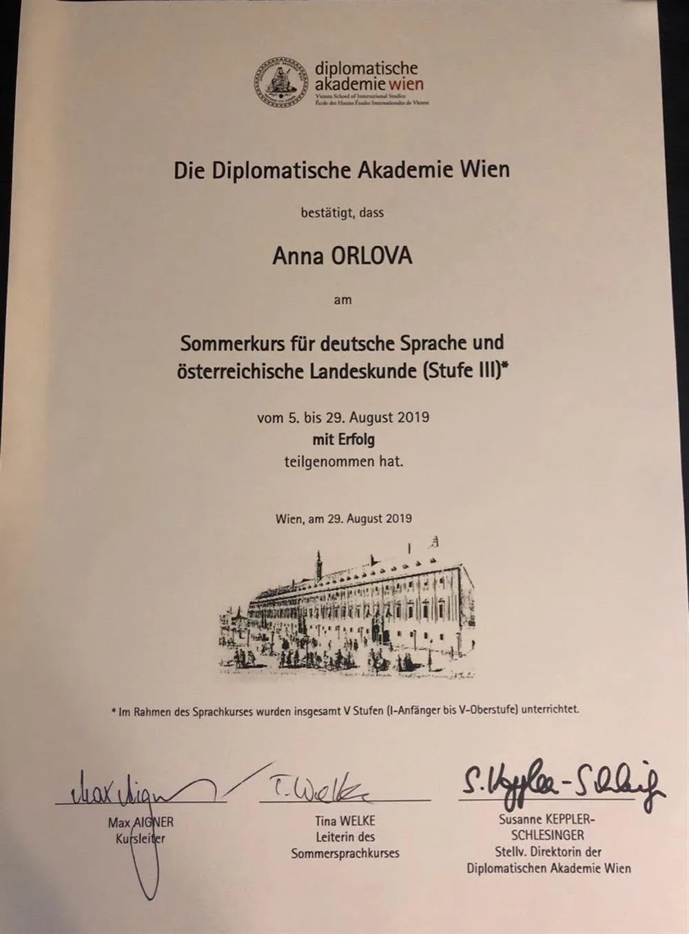 Diplomatische Akademie Wien Stufe III