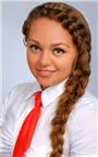 Анна Викторовна - репетитор по подготовке к школе, предметам начальной школы, экономике и музыке