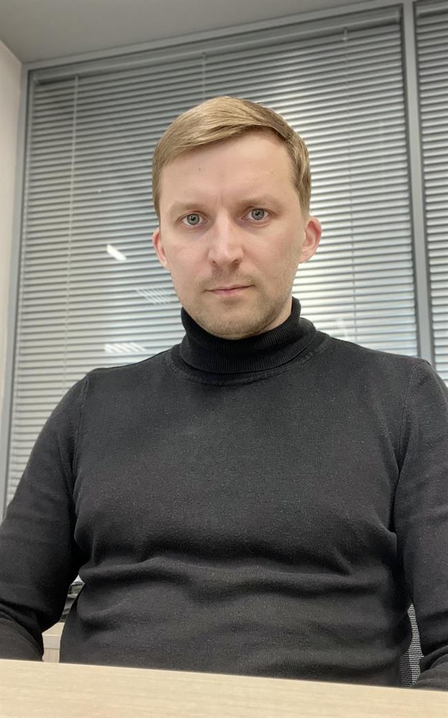 Михаил Олегович - репетитор по математике