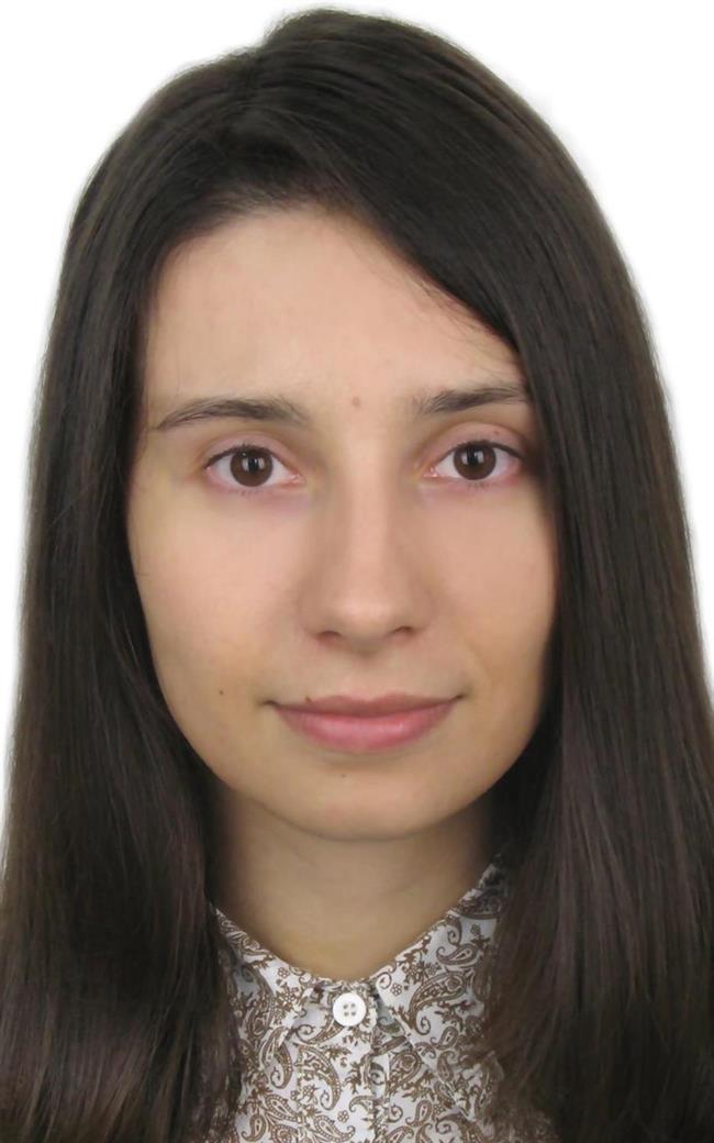 Анастасия Юрьевна - репетитор по английскому языку, математике, физике и предметам начальной школы