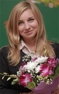 Елена Владимировна - репетитор по предметам начальной школы и подготовке к школе