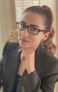 Яна Витальевна - репетитор по биологии