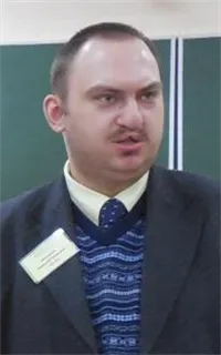 Николай Петрович - репетитор по истории