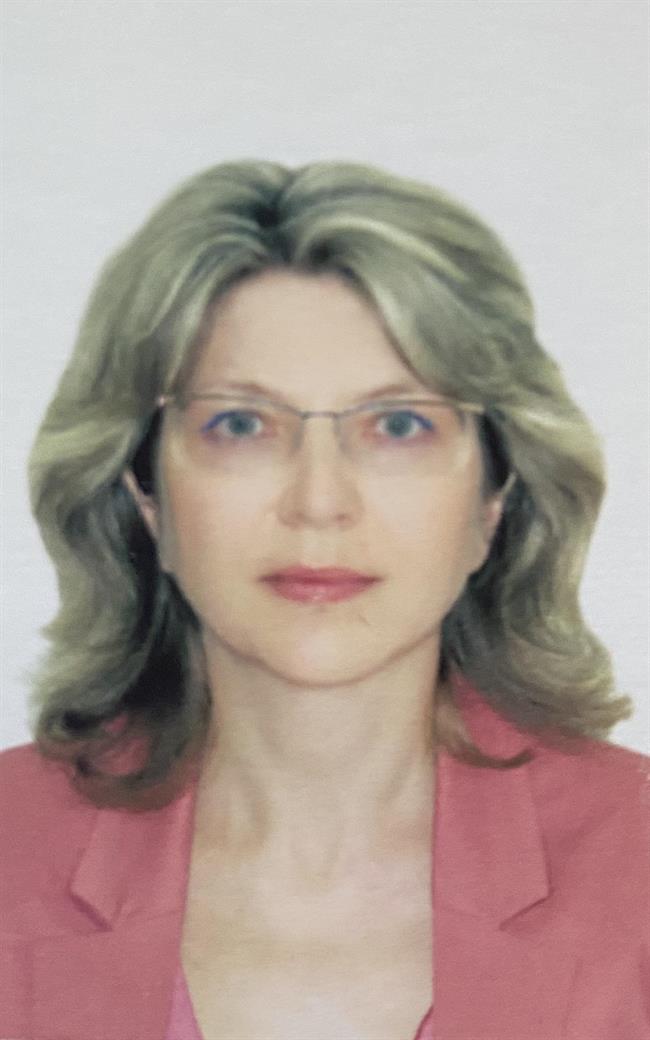 Светлана Геннадьевна - репетитор по английскому языку