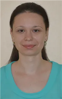 Карина Павловна - репетитор по истории и обществознанию