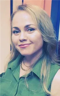 Наталья Ивановна - репетитор по английскому языку и французскому языку