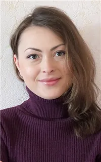 Марина Анатольевна - репетитор по изобразительному искусству и другим предметам