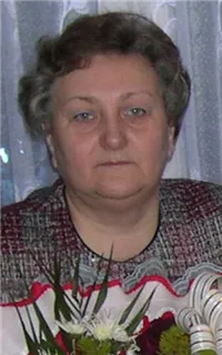 Лидия Ивановна - репетитор по информатике