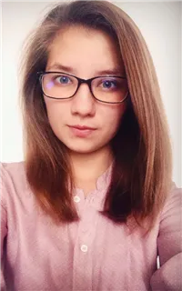 Мария Владимировна - репетитор по математике и предметам начальной школы