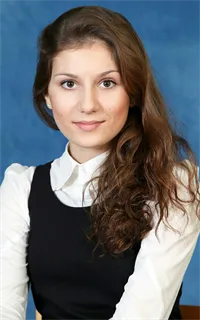 Карина Игоревна - репетитор по математике, английскому языку и немецкому языку