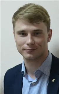 Максим Гаптелбарович - репетитор по обществознанию, истории, экономике и другим предметам