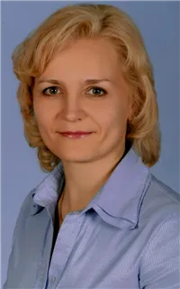 Евгения Николаевна - репетитор по предметам начальной школы и подготовке к школе