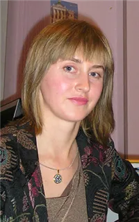 Мария Владимировна - репетитор по изобразительному искусству