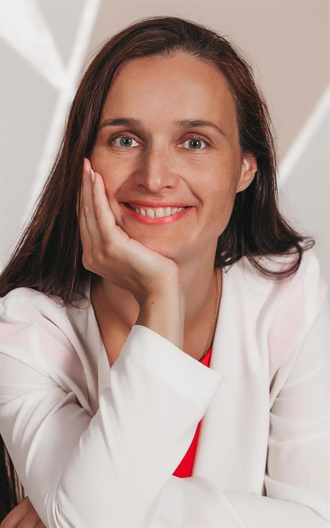 Ольга Владимировна - репетитор по английскому языку, немецкому языку и русскому языку