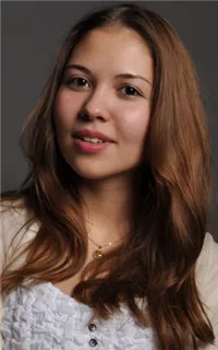 Кристина Сергеевна - репетитор по русскому языку и английскому языку