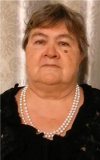Нелля Федоровна - репетитор по математике