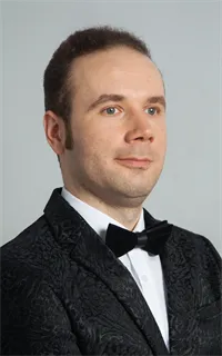 Владислав Александрович - репетитор по музыке