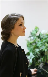 Дарья Владимировна - репетитор по русскому языку и английскому языку