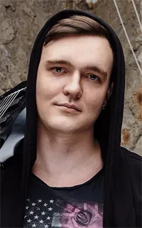 Денис Игоревич - репетитор по музыке