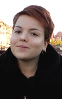 Юлия Евгеньевна - репетитор по английскому языку, математике и изобразительному искусству